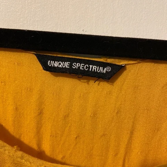 Cute gold fringe tank top. - Picture 2 of 4